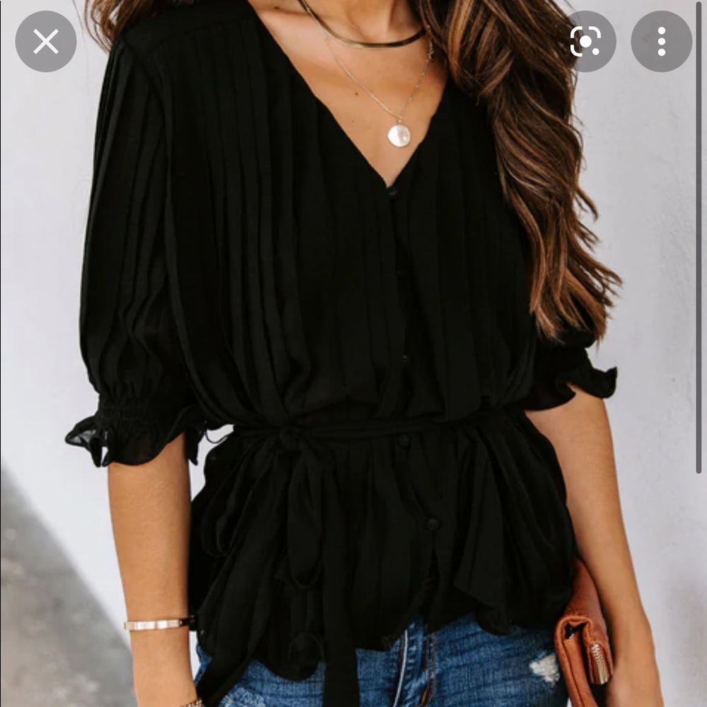 Vici tie belt black blouse NWT